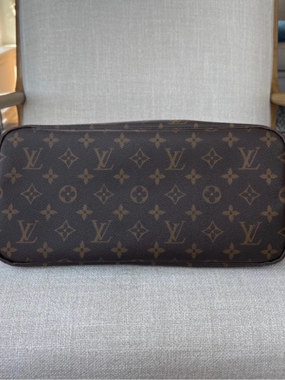 Louis Vuitton Brown Monogram Canvas Neverfull MM - Picture 15 of 16